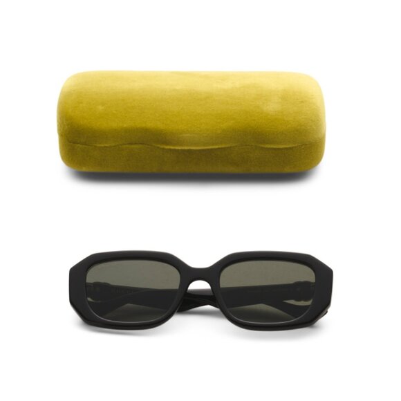 GUCCI Accessories - GUCCI Black 54mm Square Sunglasses